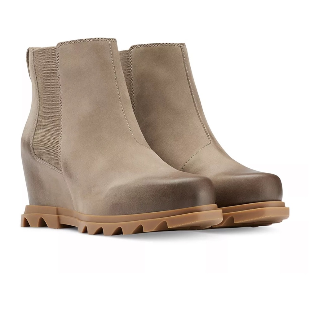 Sorel Chelsea Wedge Boot NWT